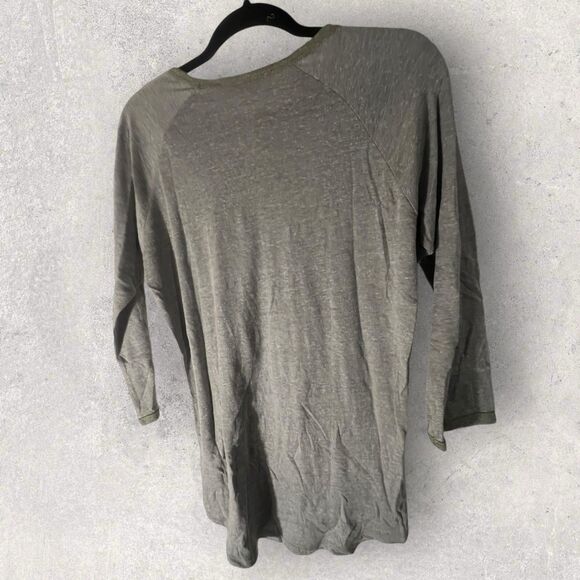 Lularoe Women's Randy Baseball Raglan Grey Print Size Small-NWT - Picture 3 of 5